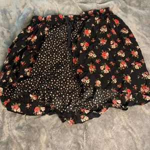 Beautiful forever 21 skirt